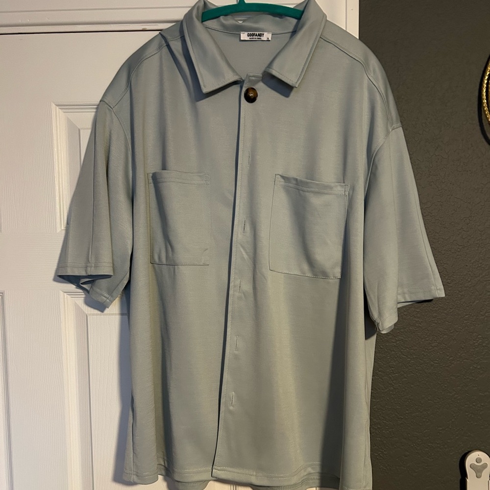 Coofandy Light Blue Short Sleeve Shirt Like New